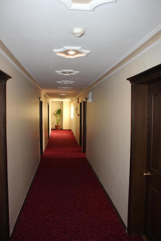 Nazar Hotel ทรับซอน ภายนอก รูปภาพ